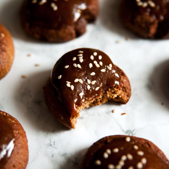 Carob cookies