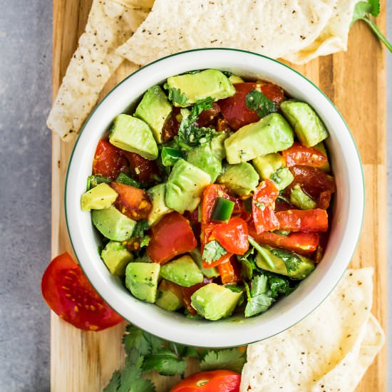 Simple Chunky Avocado Salsa