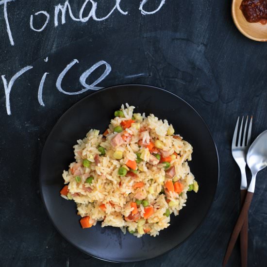 One-Pot Tomato Rice in rice cooker