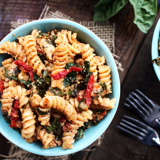 Sundried Tomato Cashew Cream Pasta