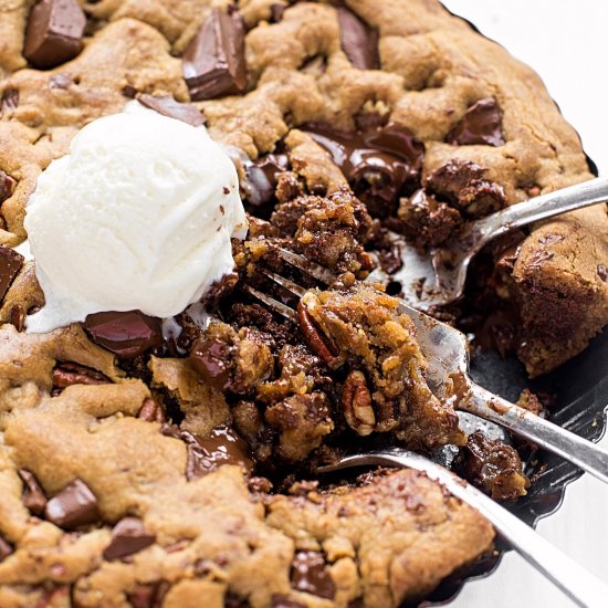 Toasted Pecan CC Cookie Tart