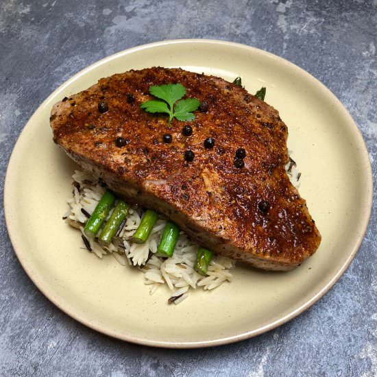 Spiced Tuna on Asparagus & Rice