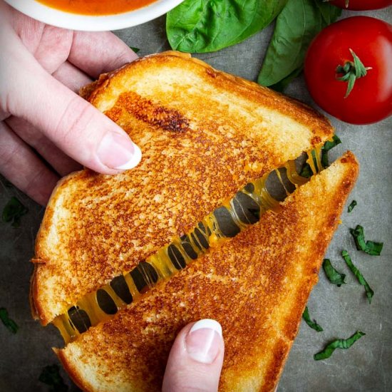 Classic Grilled Cheese Sandwich