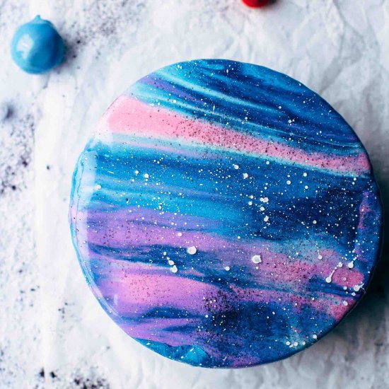 MIRROR GLAZE GALAXY CAKE