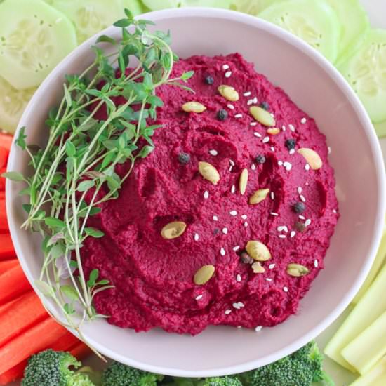 Mouthwatering Roasted Beet Hummus