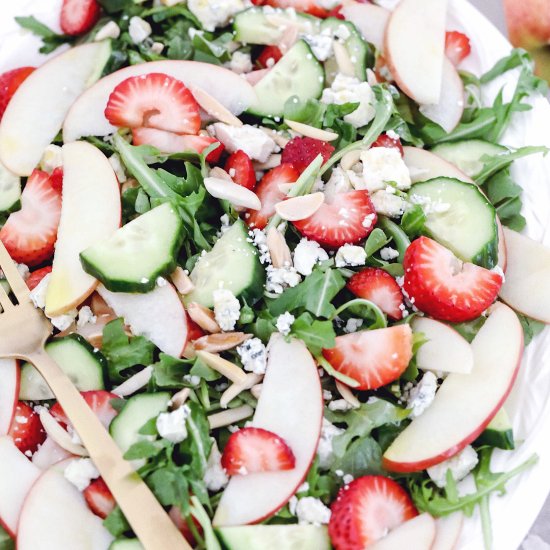 Apple Berry Arugula Salad