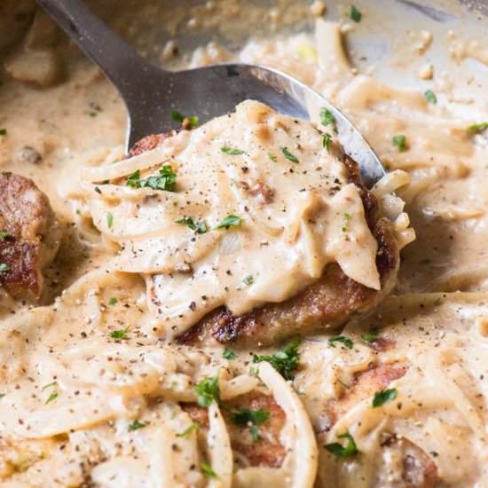 Smothered Pork Chops Recipe