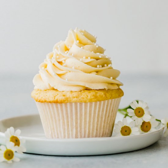 Perfect Vanilla Cupcakes