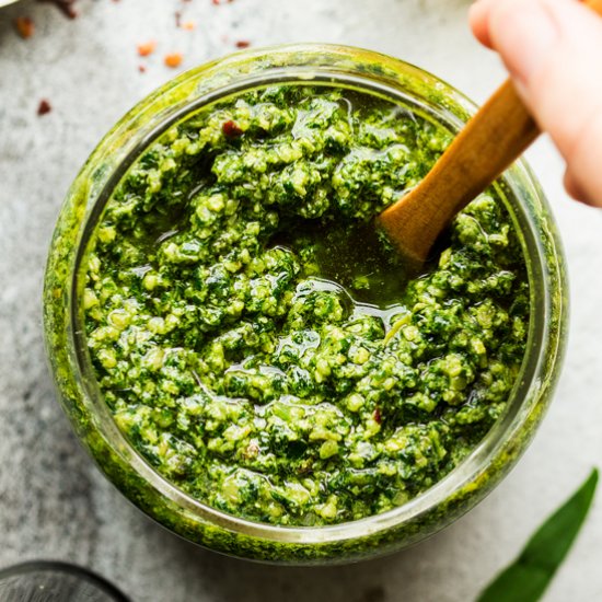 Wild garlic pesto