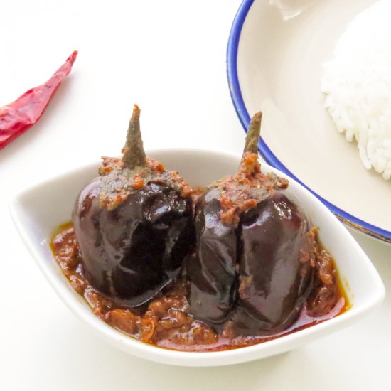 Andhra Style Spicy Brinjal Curry