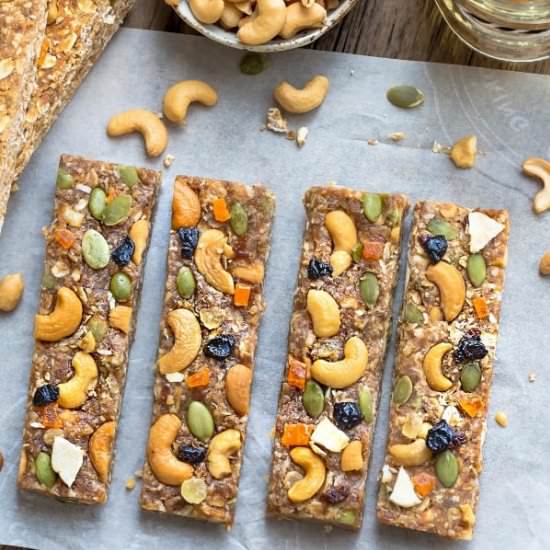 Pumpkin Cashew Butter Granola Bars