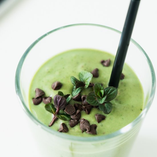 Mint Chocolate Chip Smoothie