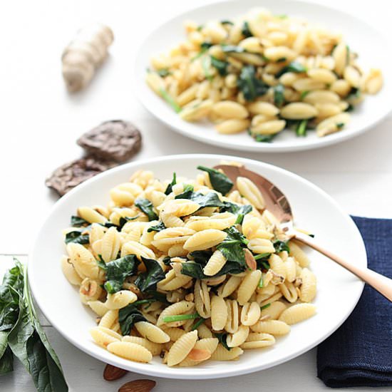 Pasta with Shiitake Pesto