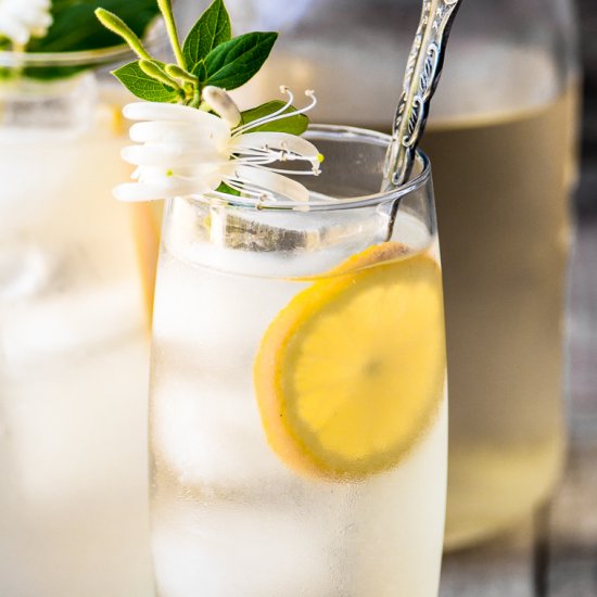 Honeysuckle Vodka Lemonade