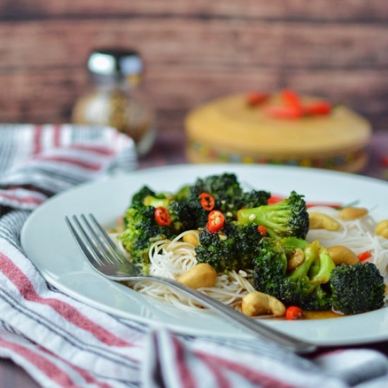 Hoisin Broccoli with Rice Noodles