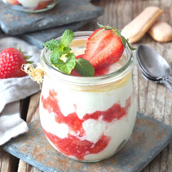 Strawberry Tiramisu