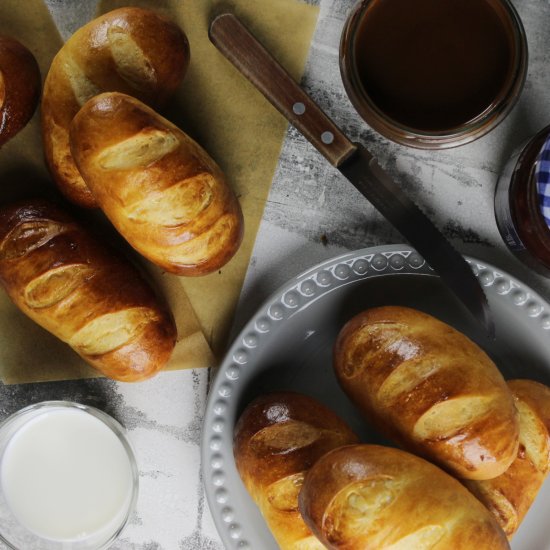 Mini milk baguettes