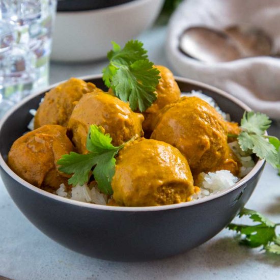 Pan Roasted Turkey Meatball Curry