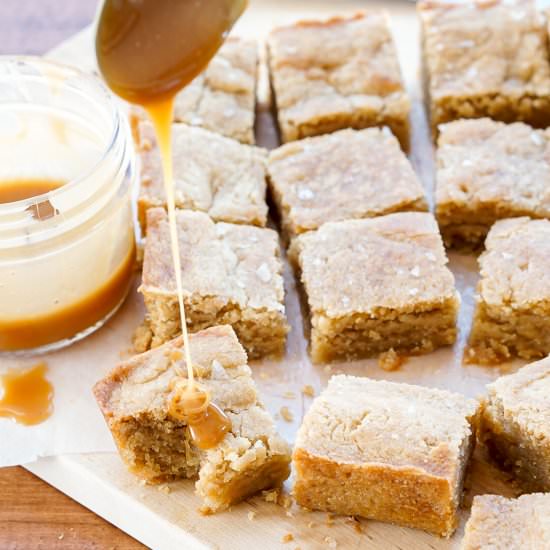 Salted Caramel Blondies