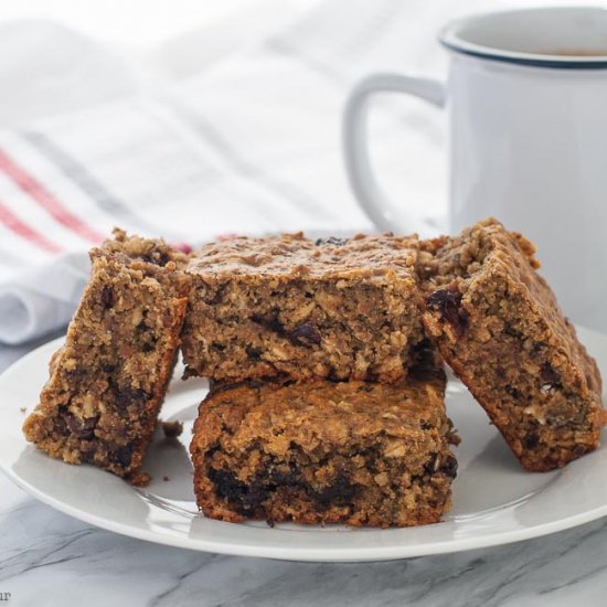 Chocolate Cherry Chia Oatmeal Bars