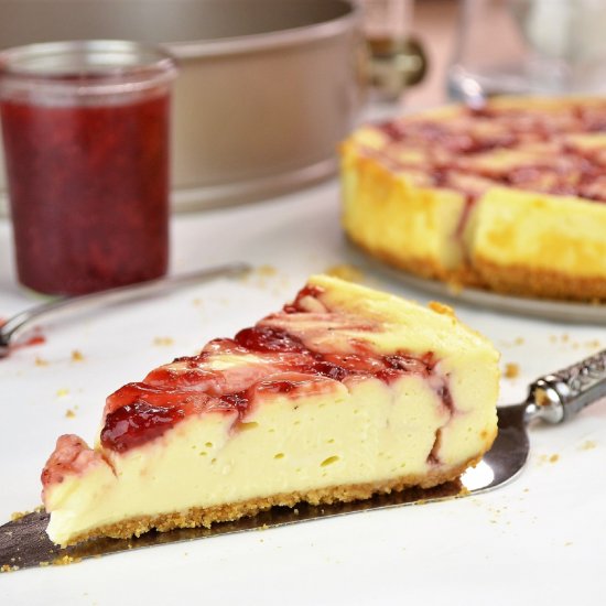 Strawberry Swirl Cheesecake