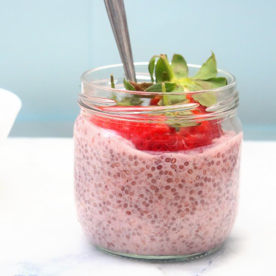 Strawberry Chia Pudding