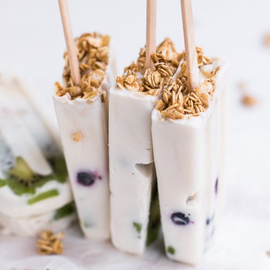 Vegan Yogurt Granola Popsicles