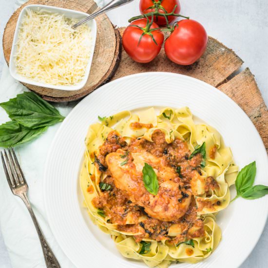 Fresh Basil Pasta with Chicken