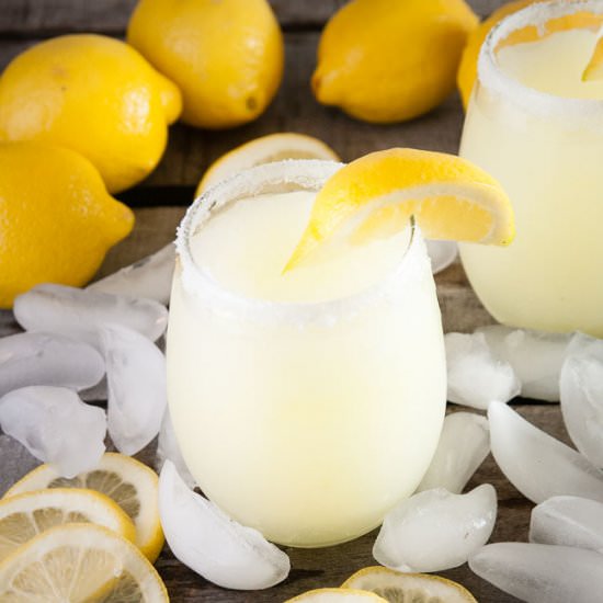 Boozy Lemonade Slushies