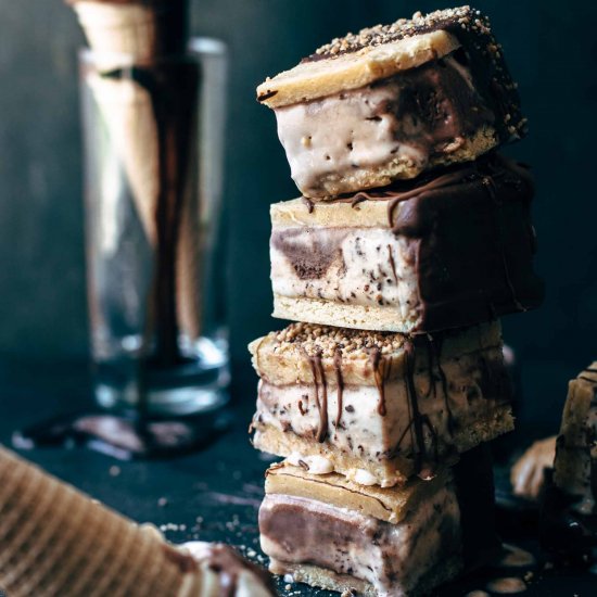 ICE CREAM COOKIE SANDWICHES