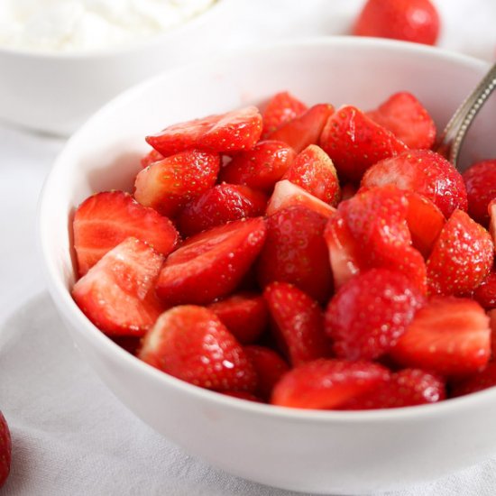 Macerated Strawberries with Sugar