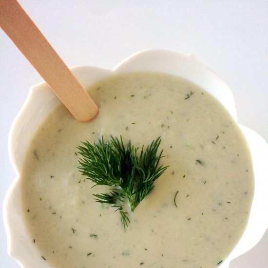 Vegan tzatziki sauce