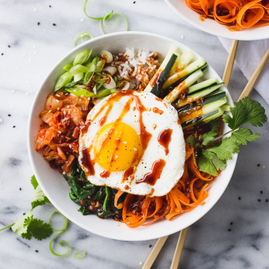 Spicy Vegetarian Bibimbap