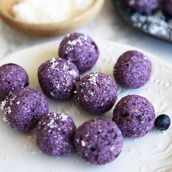 Berry Bliss Balls