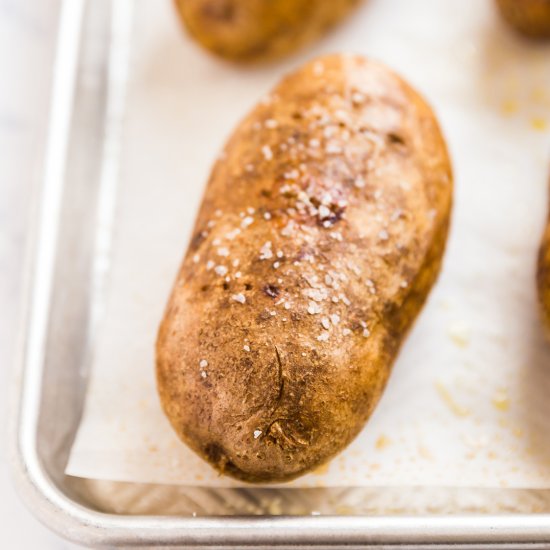 How to cook a baked potato perfectl