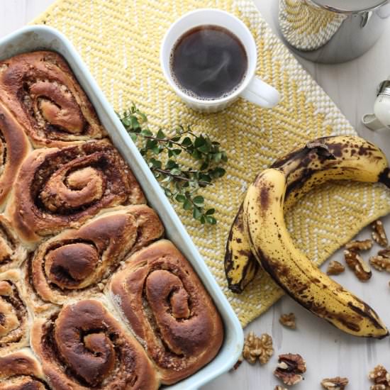 Banana Bread Cinnamon Rolls