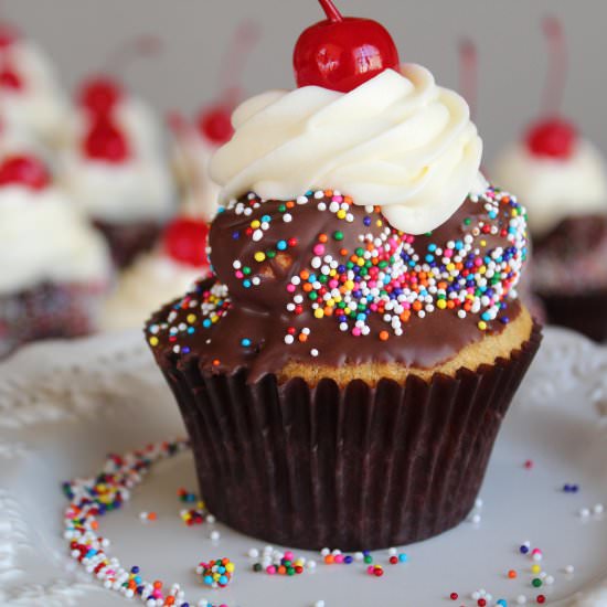 Banana Split Cupcake