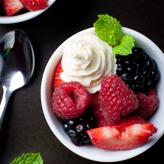 Vanilla Bean Mascarpone Berry Bowls