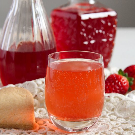 Simple Strawberry Syrup with Ginger