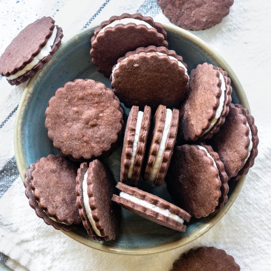 Homemade Oreo Cookies