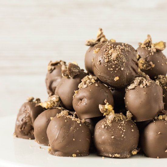 No Bake Honeycomb Truffles