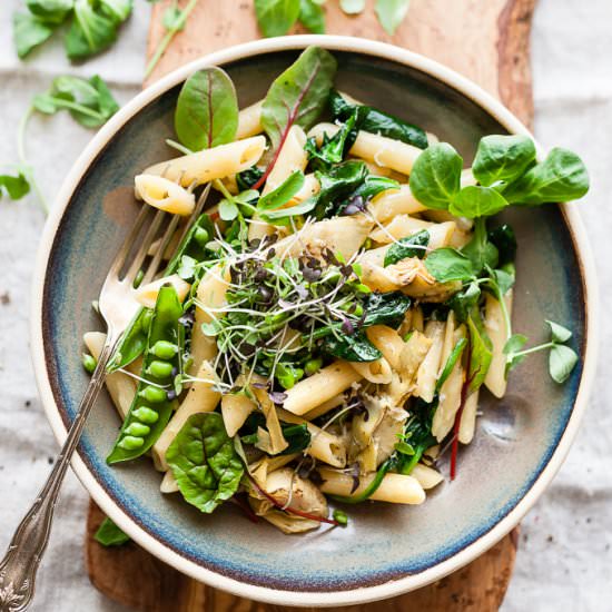 SPRING ARTICHOKE PASTA WITH SPINACH