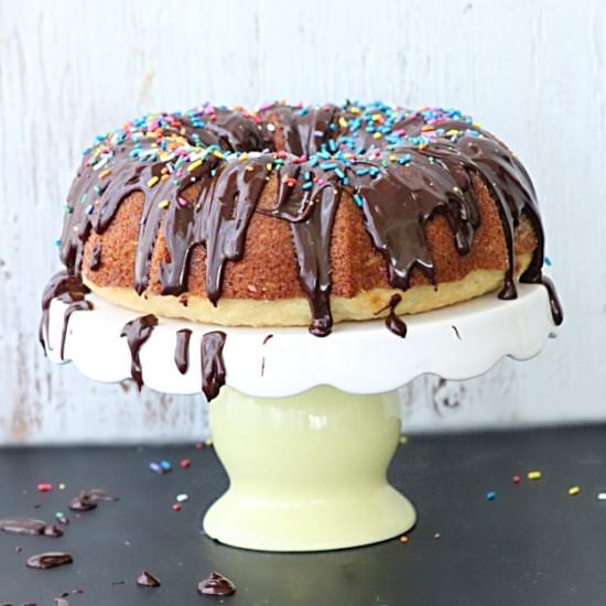 Doughnut Bundt Cake