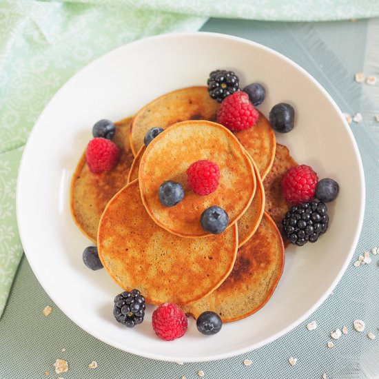 Sugar-free oatmeal plantain pancake