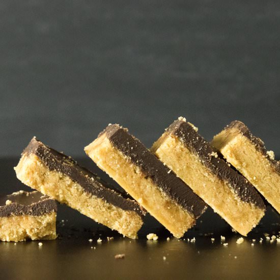 No-bake Choc Peanut Bars