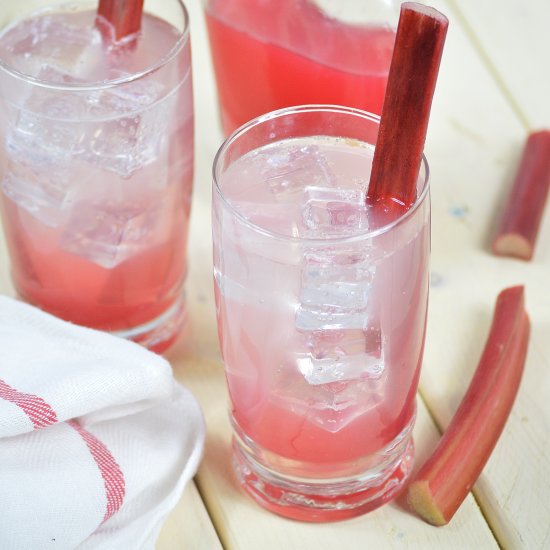 rhubarb-cream soda