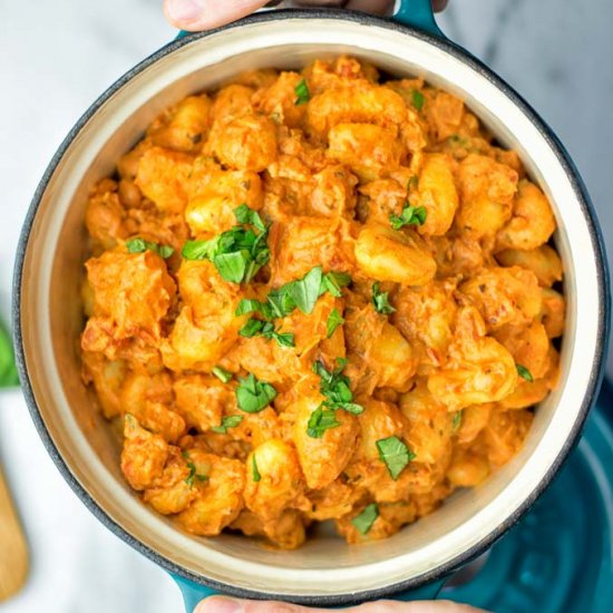 Gnocchi with Garlic Cream Tomato