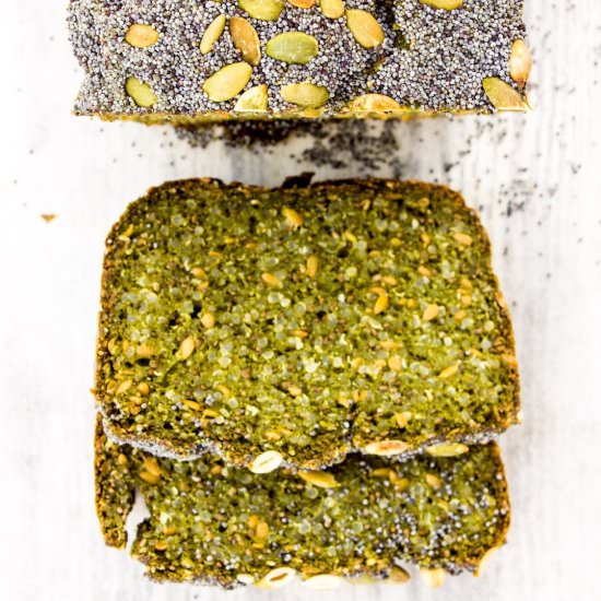 Quinoa-Chlorella-Poppy-Bread