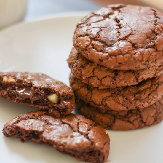 Brownie cookies with white chocolat