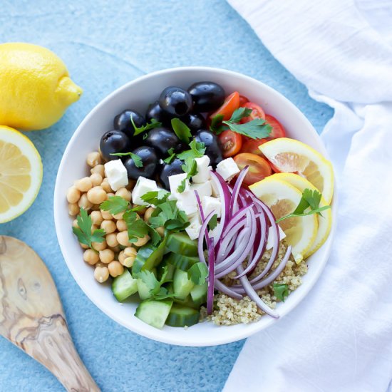 Mediterranean Quinoa Chickpea Salad